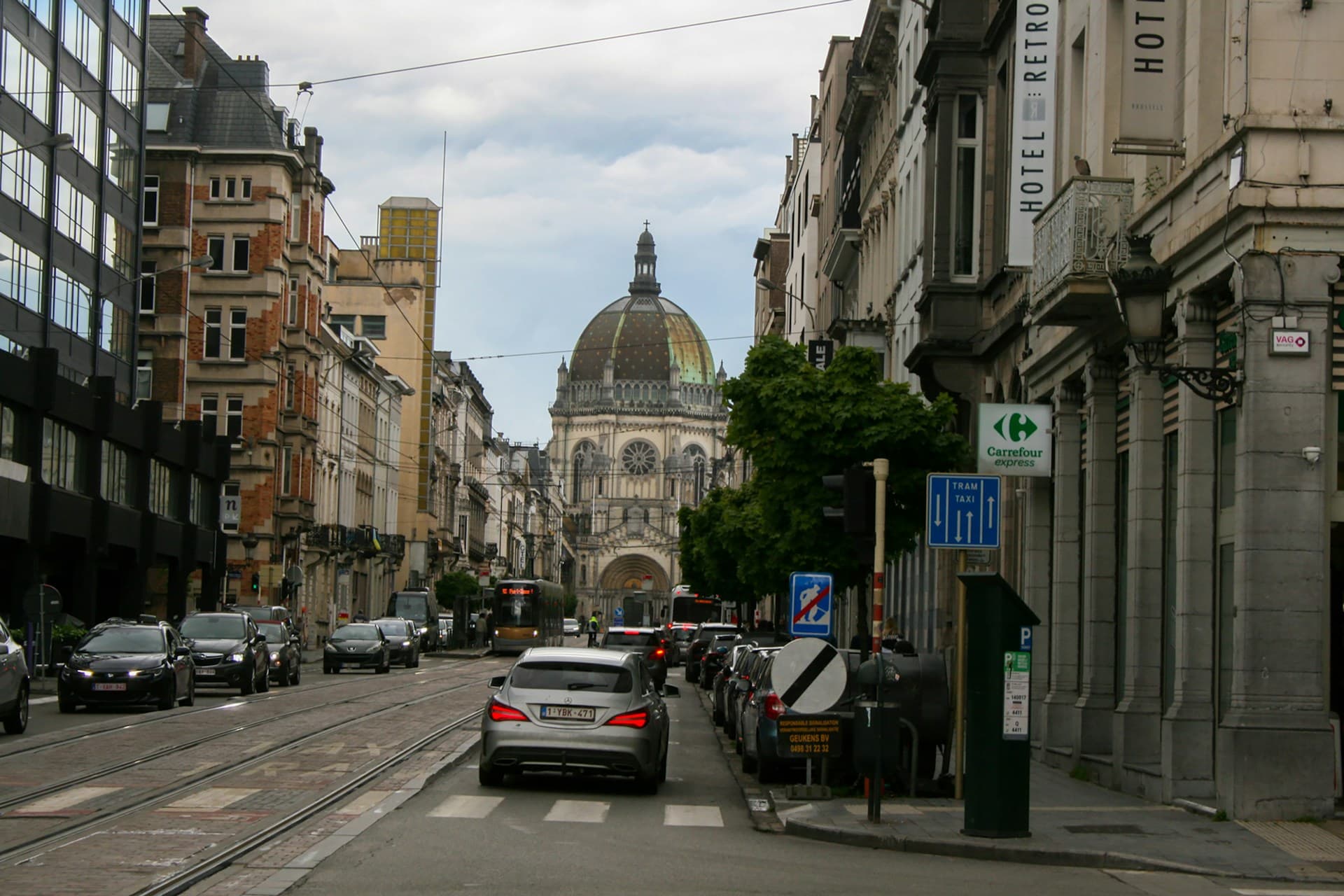 Prix du stationnement en 2026 : ce que les conducteurs paient à Bruxelles, Paris et Amsterdam