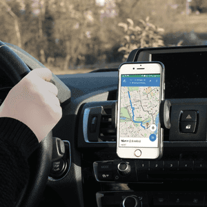 Changement de la Loi concernant les appareils mobiles au volant en Belgique